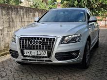 Audi Q5 Quattro 2011 SUV