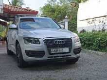 Audi Q5 Quattro 2010 SUV