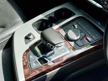 https://riyasewana.com/uploads/audi-q7-2011373124634.jpg