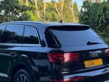https://riyasewana.com/uploads/audi-q7-2017-1510373812453.jpg