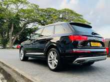 https://riyasewana.com/uploads/audi-q7-2017-513200012603.jpg
