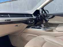 https://riyasewana.com/uploads/audi-q7-23153651664.jpg