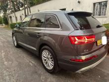 https://riyasewana.com/uploads/audi-q7-40tfsi-282006166346.jpg