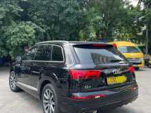 https://riyasewana.com/uploads/audi-q7-714014822432.jpg