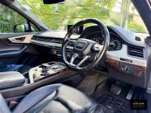 https://riyasewana.com/uploads/audi-q7-quattro-28174323685.jpg