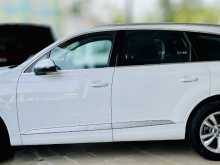 https://riyasewana.com/uploads/audi-q7-s-2017-3115130112164.jpg