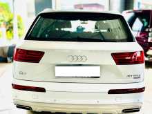 https://riyasewana.com/uploads/audi-q7-s-2017-3115130112712.jpg
