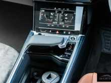 https://riyasewana.com/uploads/audi-q8-e-tron-1720344122462.jpg