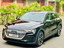 Audi Q8 E-Tron Greenline 50 Quattro 2024 SUV