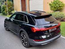 https://riyasewana.com/uploads/audi-q8-e-tron-2024-2010273512413.jpg