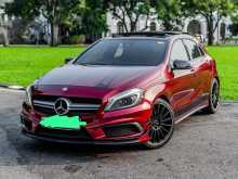 Mercedes-Benz - 2015 Car