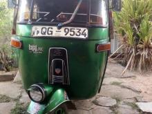 Bajaj RE 2010 Three Wheel