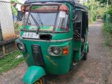 Bajaj 4 Stroke 2010 Three Wheel