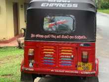 https://riyasewana.com/uploads/bajaj-0719178070-231424084673.jpg