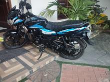 Bajaj Discover 125 2024 Motorbike