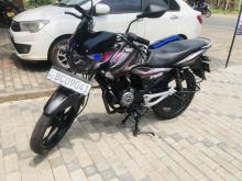 Bajaj Discover 125 2015 Motorbike