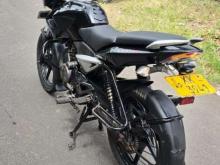 https://riyasewana.com/uploads/bajaj-135-191415236974.jpg