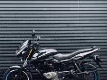 https://riyasewana.com/uploads/bajaj-150-152212413442.jpg