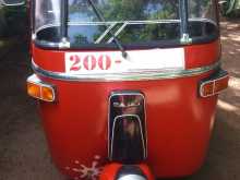 https://riyasewana.com/uploads/bajaj-150-1994-118170612882.jpg