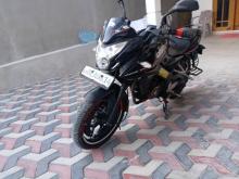 Bajaj Pulsar 150 2015 Motorbike
