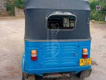 https://riyasewana.com/uploads/bajaj-175-15101142480378.jpg