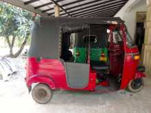 https://riyasewana.com/uploads/bajaj-175-181805554972.jpg