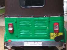 https://riyasewana.com/uploads/bajaj-175-251652424022.jpg
