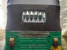 https://riyasewana.com/uploads/bajaj-175-261807004512.jpg
