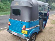 https://riyasewana.com/uploads/bajaj-175-282113566734.jpg