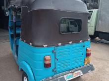 https://riyasewana.com/uploads/bajaj-175-41343556455.jpg