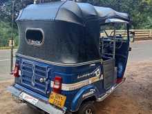 https://riyasewana.com/uploads/bajaj-175-61208204623.jpg