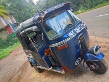 https://riyasewana.com/uploads/bajaj-175-61208546195.jpg