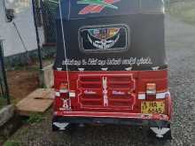 https://riyasewana.com/uploads/bajaj-175-81410264442.jpg