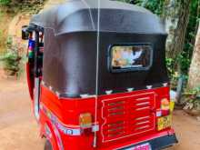 https://riyasewana.com/uploads/bajaj-175cc-2007-2718233312994.jpg