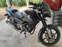 https://riyasewana.com/uploads/bajaj-180-191736244502.jpg
