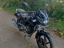 Bajaj Pulsar 180 2016 Motorbike