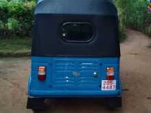 https://riyasewana.com/uploads/bajaj-1998-221500484502.jpg