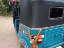https://riyasewana.com/uploads/bajaj-2-231649474963.jpg