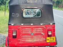 https://riyasewana.com/uploads/bajaj-2-310170622302.jpg