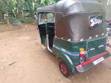 https://riyasewana.com/uploads/bajaj-2-istok-151352094372.jpg