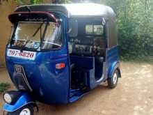 https://riyasewana.com/uploads/bajaj-2-istok-2000-68572112663.jpg