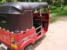 https://riyasewana.com/uploads/bajaj-2-stock-151157184922.jpg
