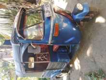 Bajaj 2 Stroke 2004 Three Wheel