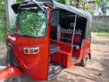 https://riyasewana.com/uploads/bajaj-2-stock-2000-118371812572.jpg