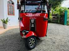 Bajaj 2 Stock 2004 Three Wheel