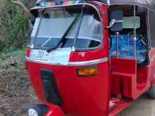 Bajaj 2 Stroke 2004 Three Wheel