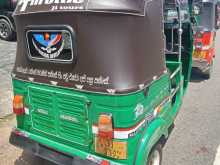 https://riyasewana.com/uploads/bajaj-2-stock-2004-619475912042.jpg