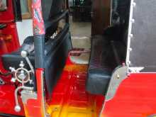 https://riyasewana.com/uploads/bajaj-2-stock-2005-25264812103.jpg