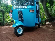 Bajaj 2 Stroke 2005 Three Wheel