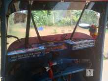 https://riyasewana.com/uploads/bajaj-2-stok-11816344432.jpg